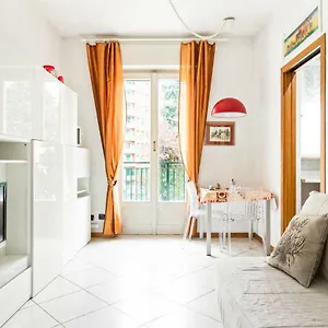 San Siro Stadium Garden Flat , Milán Italia