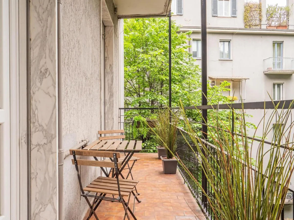 The Best Rent - Apartment With Balcony In Milan Downtown